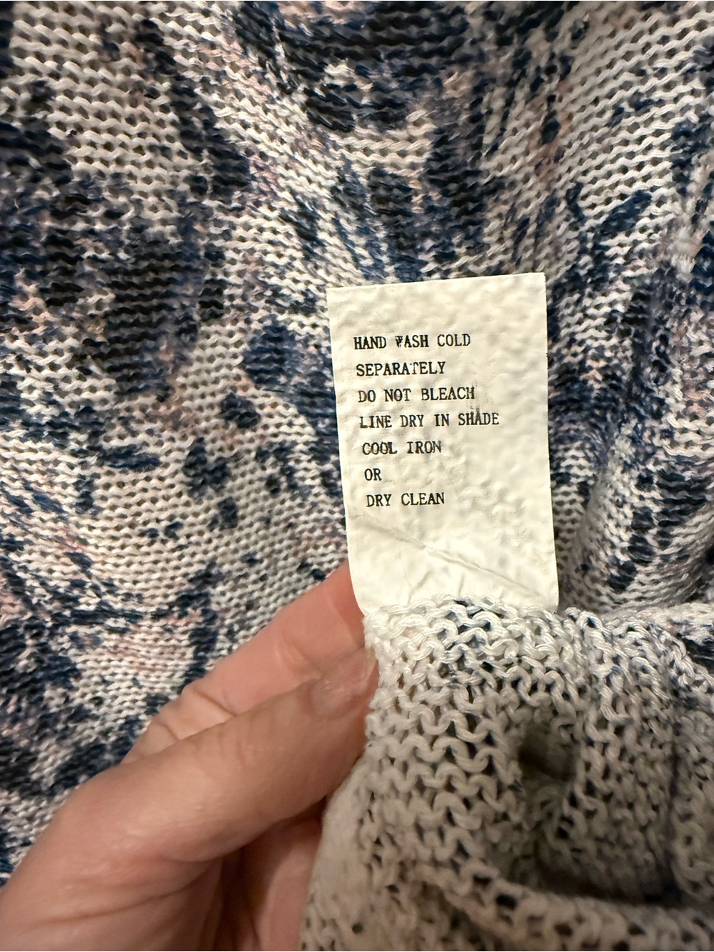 Made in Italy White Summer Weight Cold Shoulder High Quality Knit Top - Picture 7 of 15